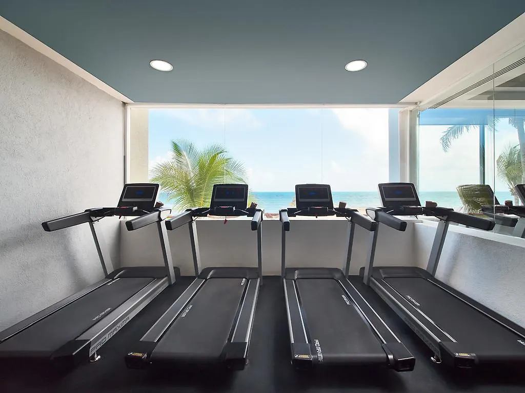 A Private Junior Suite At The All-Inclusive, Ventus At Marina El Cid Spa & Beach (Adults Only) Puerto Morelos 4*,  Messico