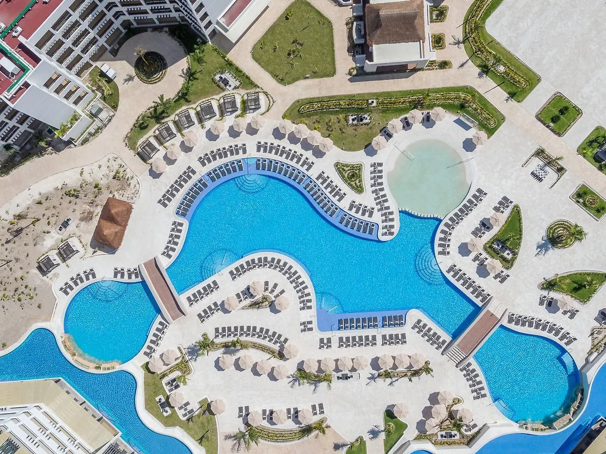 A Private Junior Suite At The All-Inclusive, Ventus At Marina El Cid Spa & Beach (Adults Only) Puerto Morelos 4*,  Messico